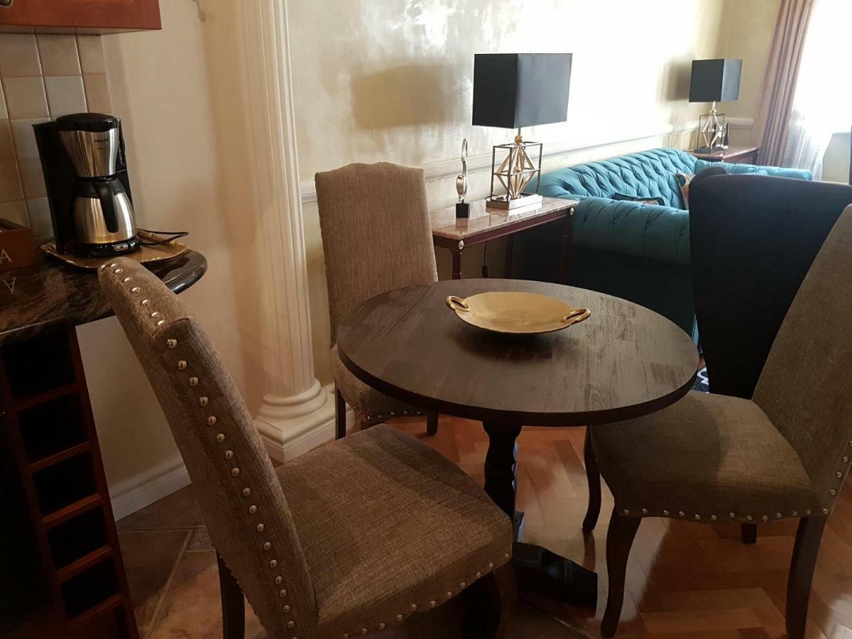 Goldstar Luxury Old Town Appartamento